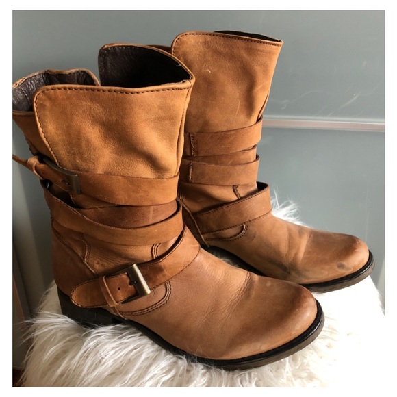 Steve Madden Tan Brown Booties - Picture 4 of 10